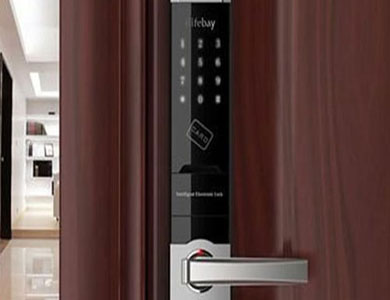 闵行24小时上门开锁公司